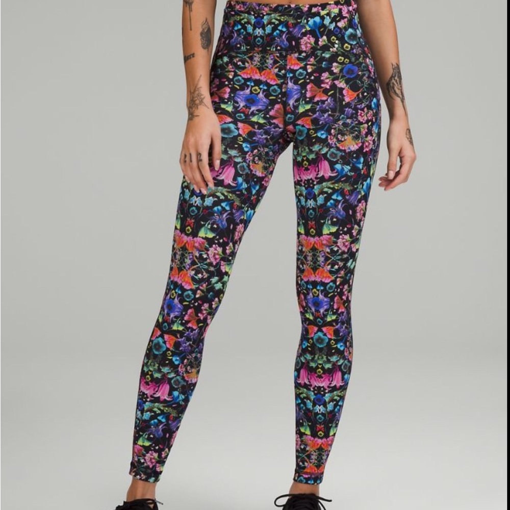 Lululemon swift speed s4 25 inch leggings sold out fast!